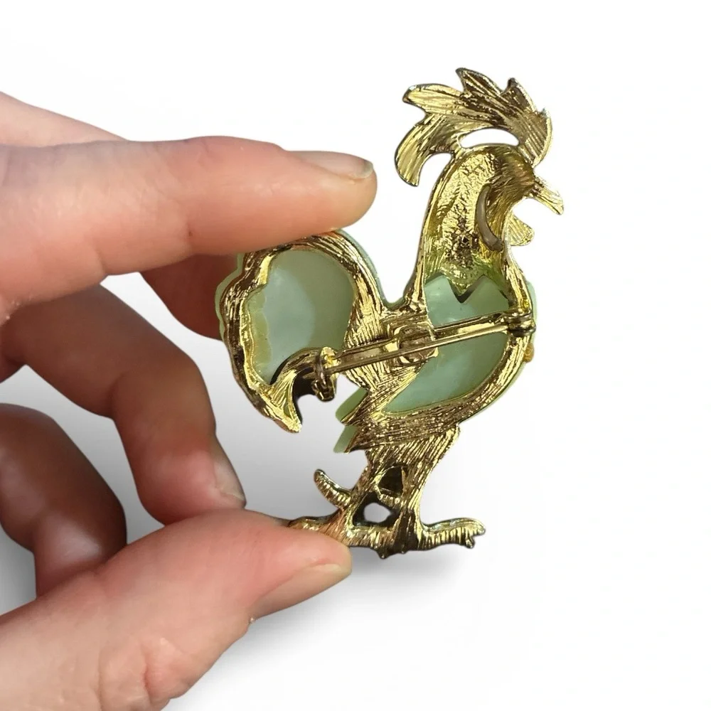 Hattie Carnegie Green Rooster Brooch